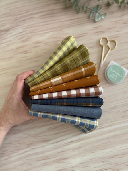 Kenebri - Curated 8 Fat Quarter Bundle