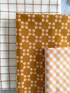 Geobloom woven  Wholecloth Quilt Kit - Crib/Baby Size