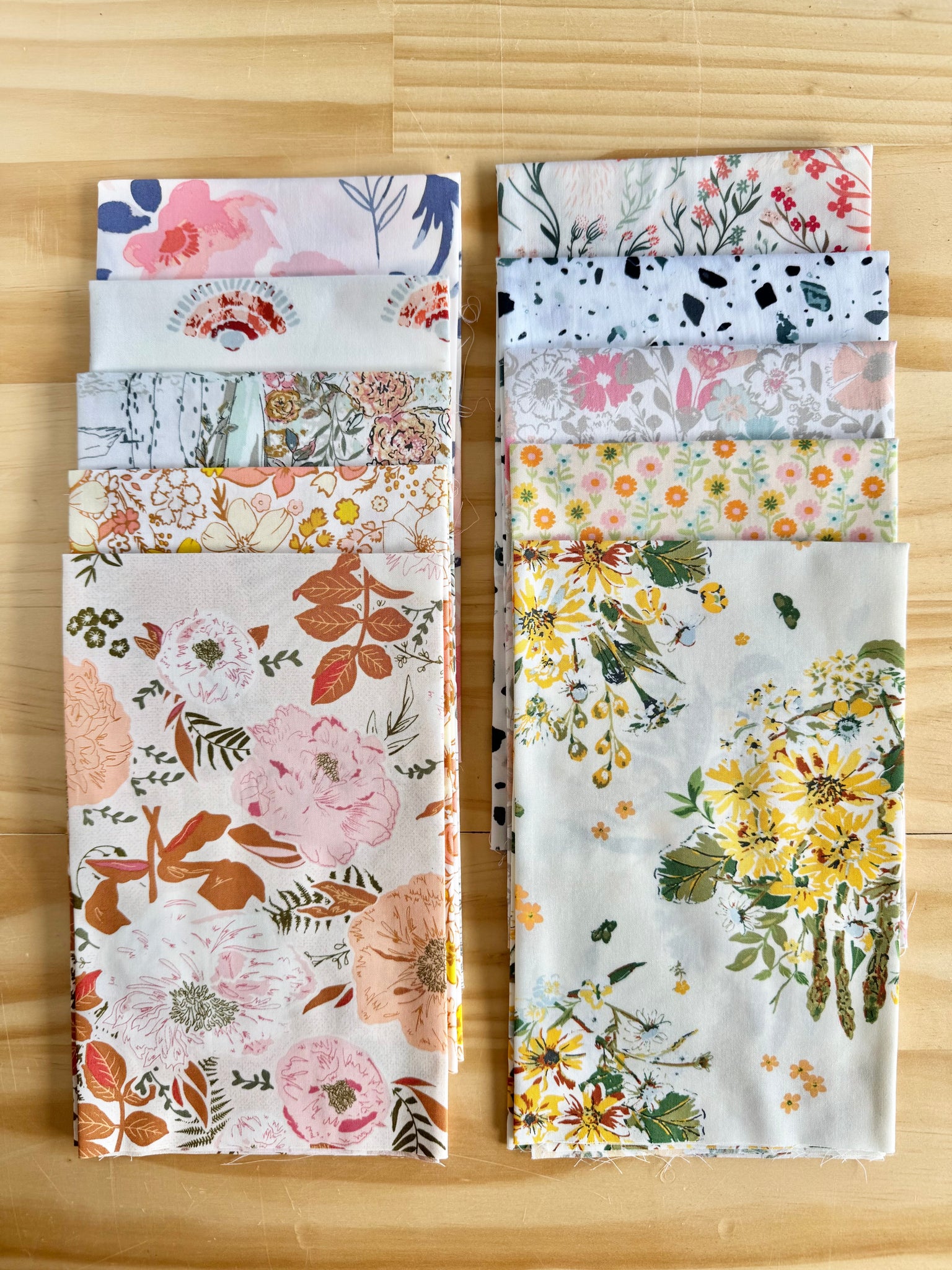 Mixed 10 Fat Quarter Bundle - #29