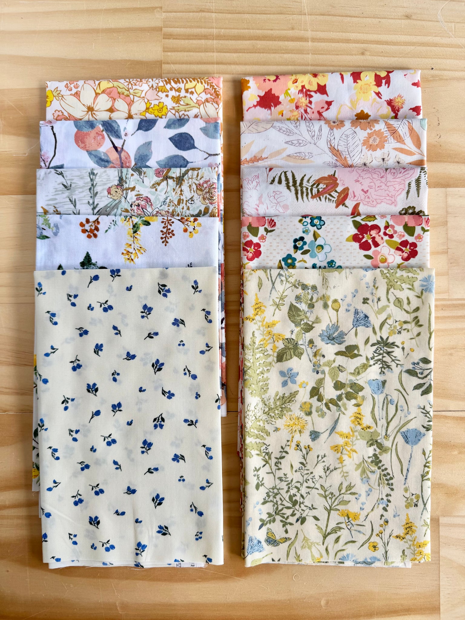 Mixed 10 Fat Quarter Bundle - #30