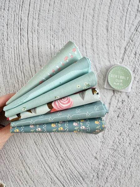 Snowflake #15- Curated 6 Fat Quarter Bundle