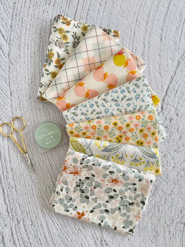 Snowflake #14 - Curated 7 Fat Quarter Bundle
