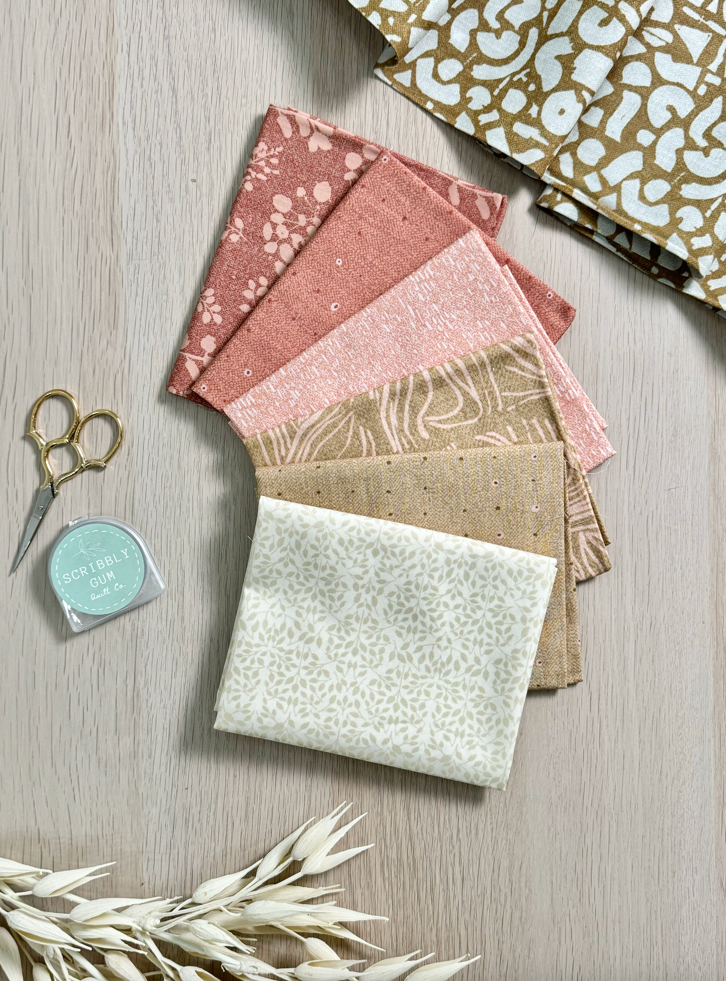 Nunamara  - Curated 6 Fat Quarter Bundle