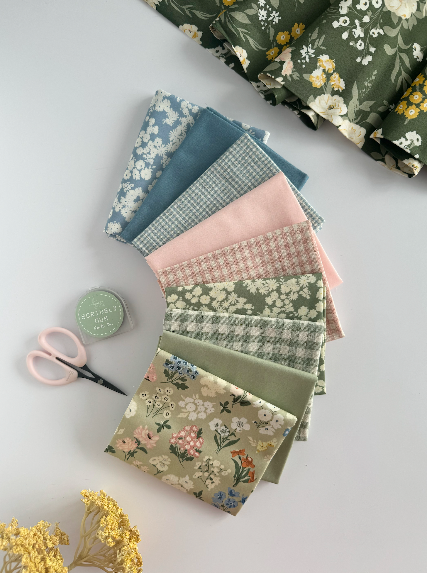 Como Gardens - Curated 9 Fat Quarter Bundle