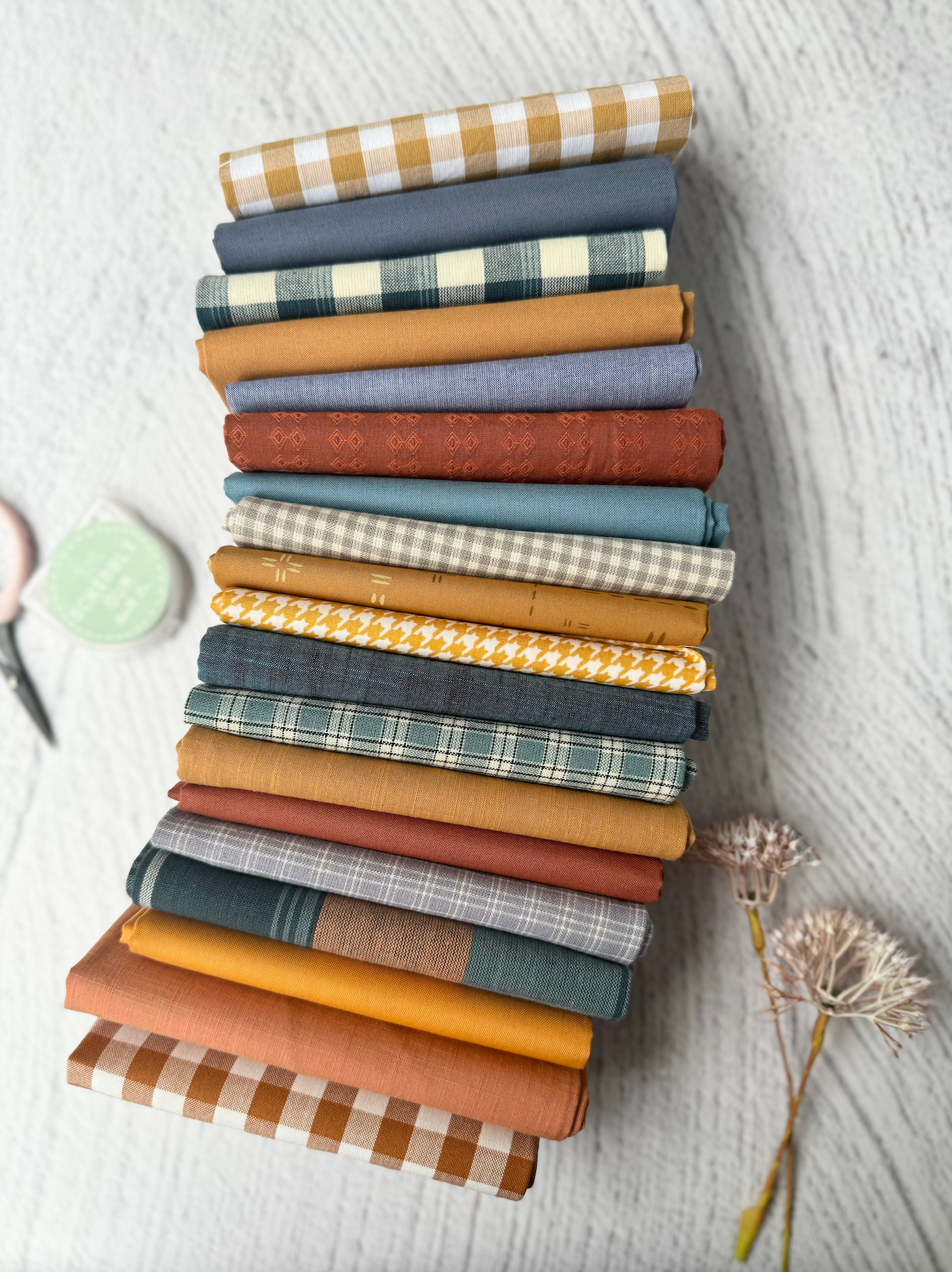 Grandad's Pyjamas - Curated 18 Fat Quarter Bundle