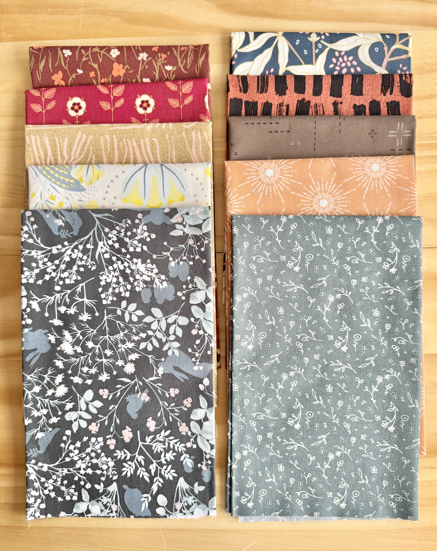 Mixed 10 Fat Quarter Bundle - #3