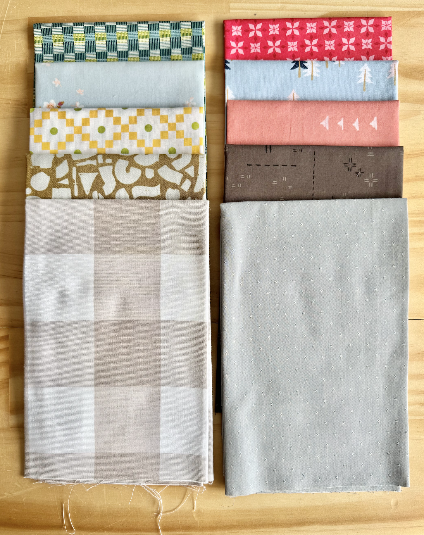 Mixed 10 Fat Quarter Bundle - #21