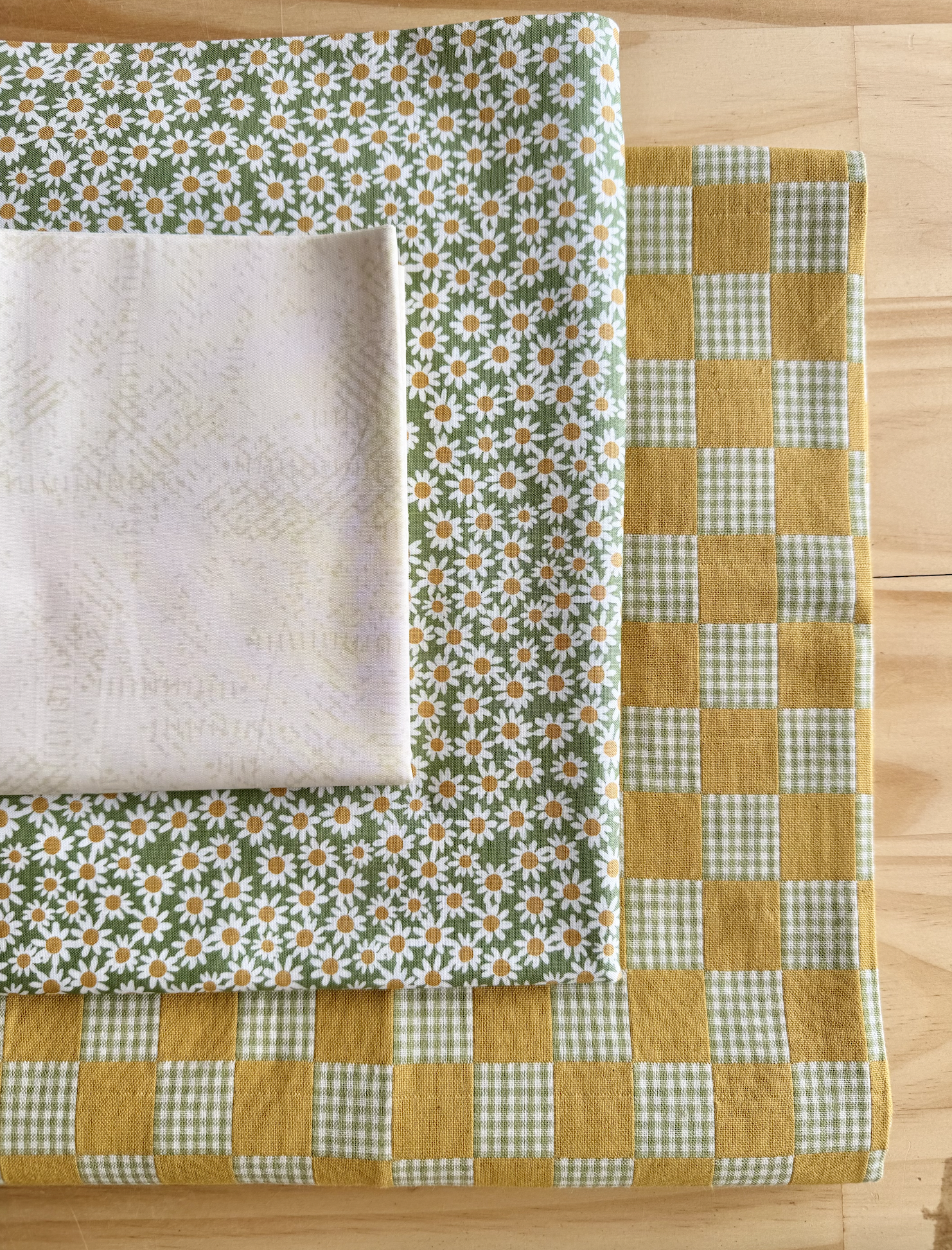 Fableism Daisies Wholecloth Quilt Kit - Crib/Baby Size