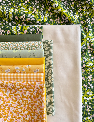 Suzy Quilts Fat Quarter Stars Throw Size Quilt Kit - Little Daisies