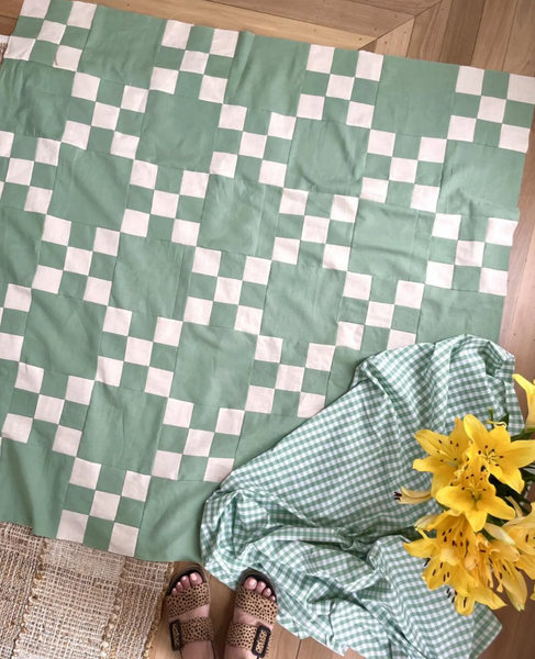 Irish Chain Quilt Kit with PDF Pattern - Small Throw Size