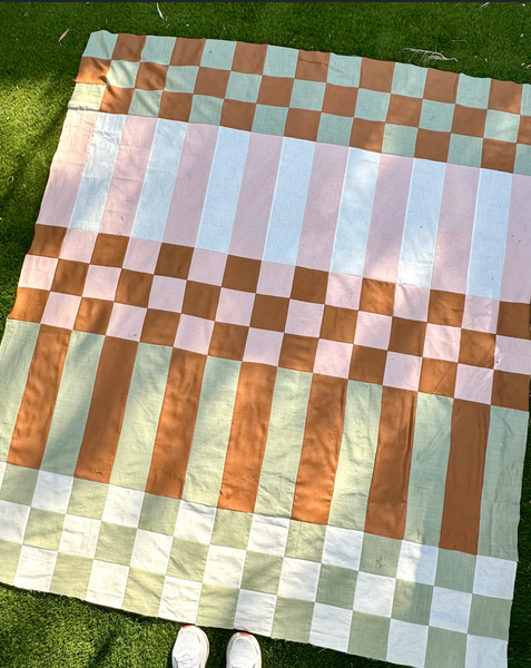 Chunky Charlie Quilt Kit - Throw size
