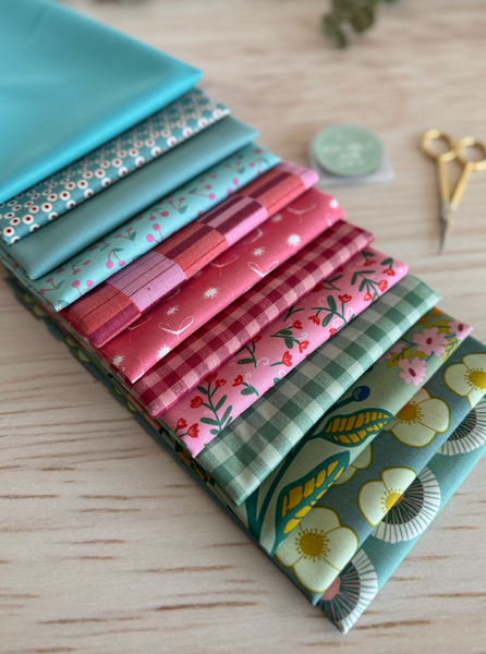 Surfers Paradise - Curated 12 Fat Quarter Bundle