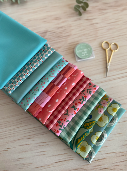 Surfers Paradise - Curated 12 Fat Quarter Bundle