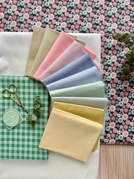 Little Flowers Quilt Fabric Kit - Throw Size