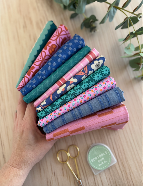 100% Cotton Quilting Fabric 10 Fat Quarter Bundle - Freshwater Beach