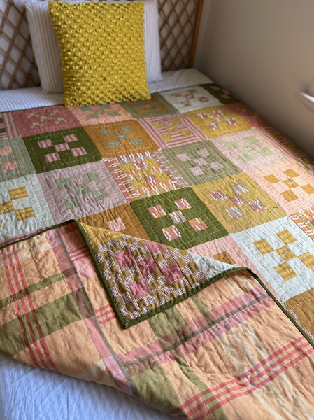 Scandi Quilts Old Cabin Quilt Kit - Large Throw Version 2