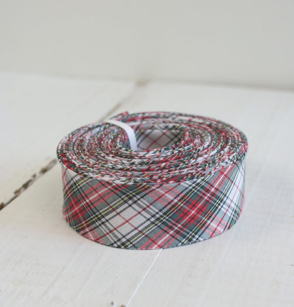 Bessie Pearl Bias Binding - Classic Red White Sevenberry Plaid