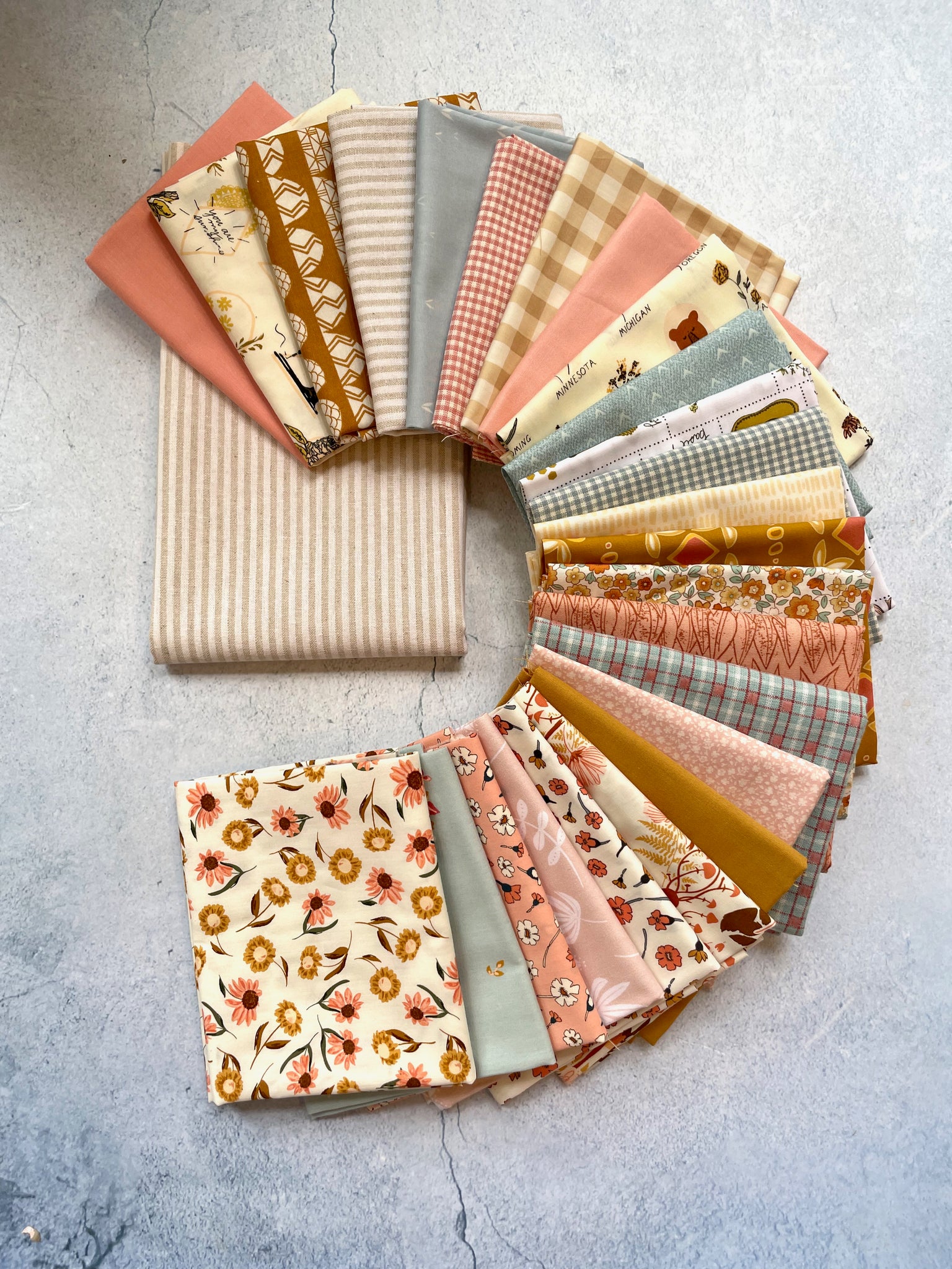 Penelope Handmade’s ‘Ramona Quilt’ fabric bundle kit - twin size