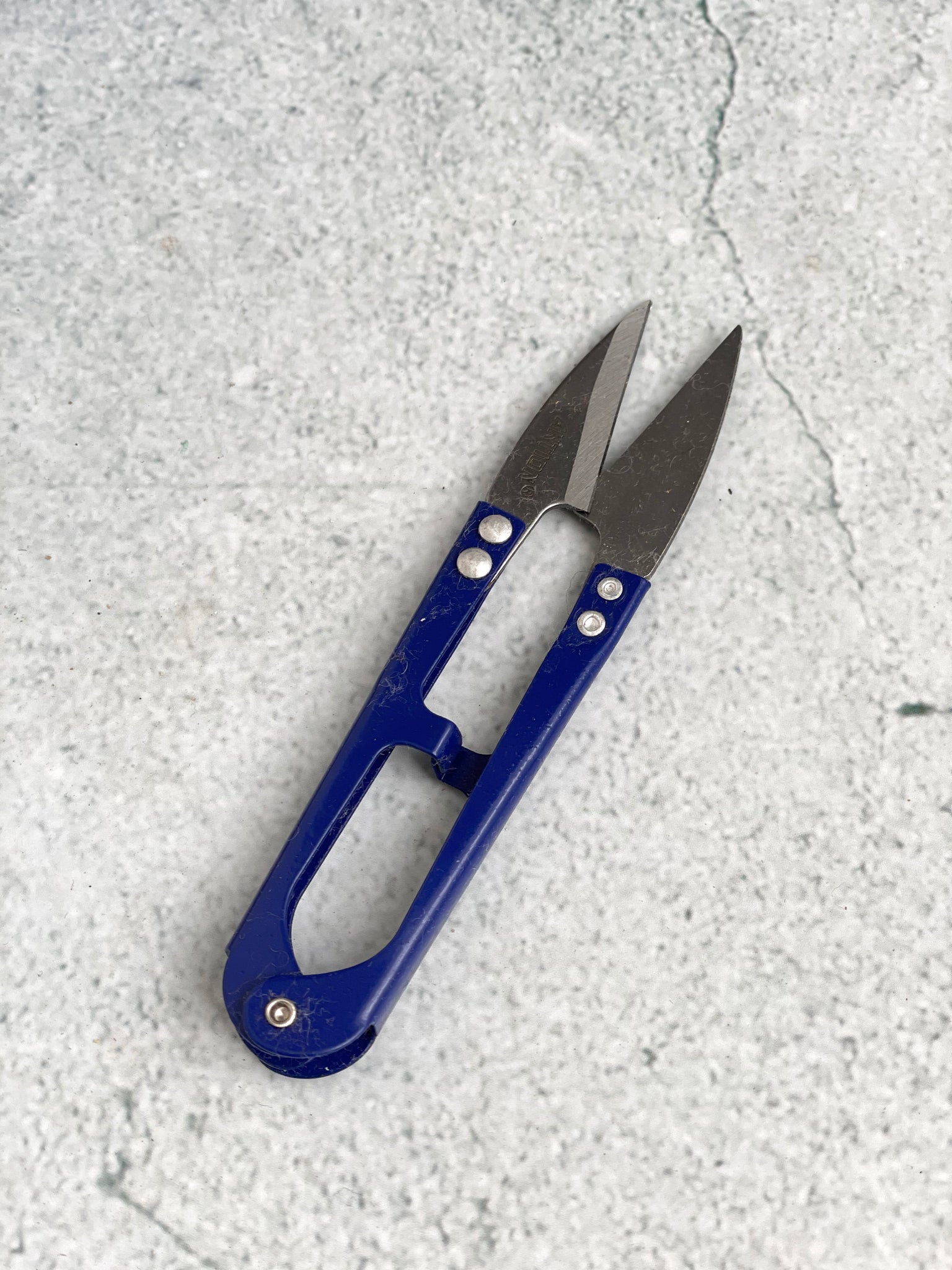 Snippers  (Scissors)