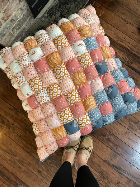 Curated fat quarter bundle “Cinnamon Skyline”- 12 Fat Quarters (Art Gallery Fabrics)