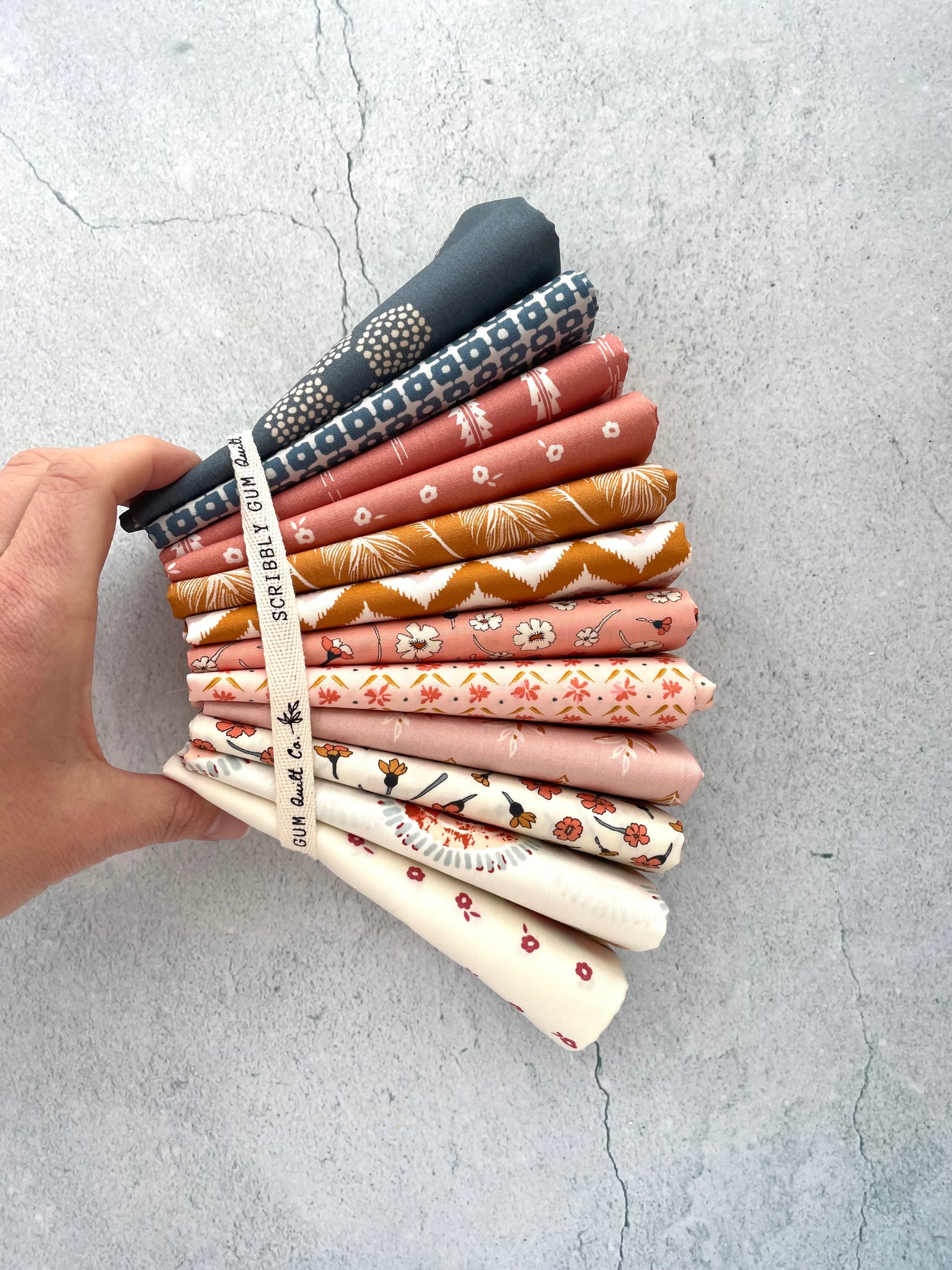Curated fat quarter bundle “Cinnamon Skyline”- 12 Fat Quarters (Art Gallery Fabrics)